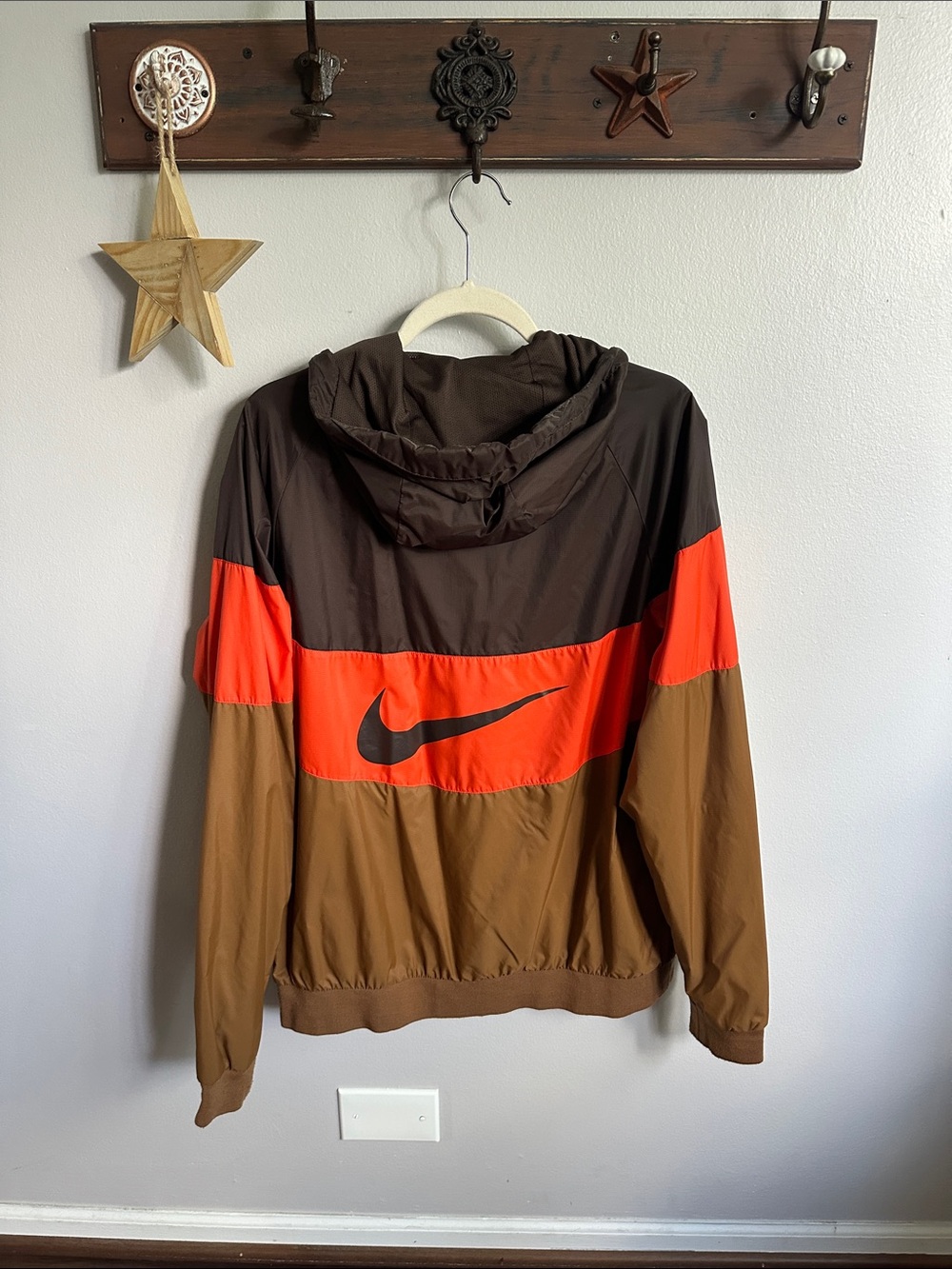MENS NIKE WINDRUNNER JACKET - Picture 2 of 7